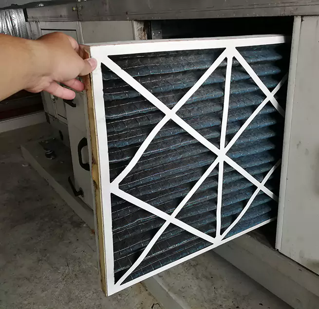 Why Homeowners & Businesses Trust Us Woodstock, IL?